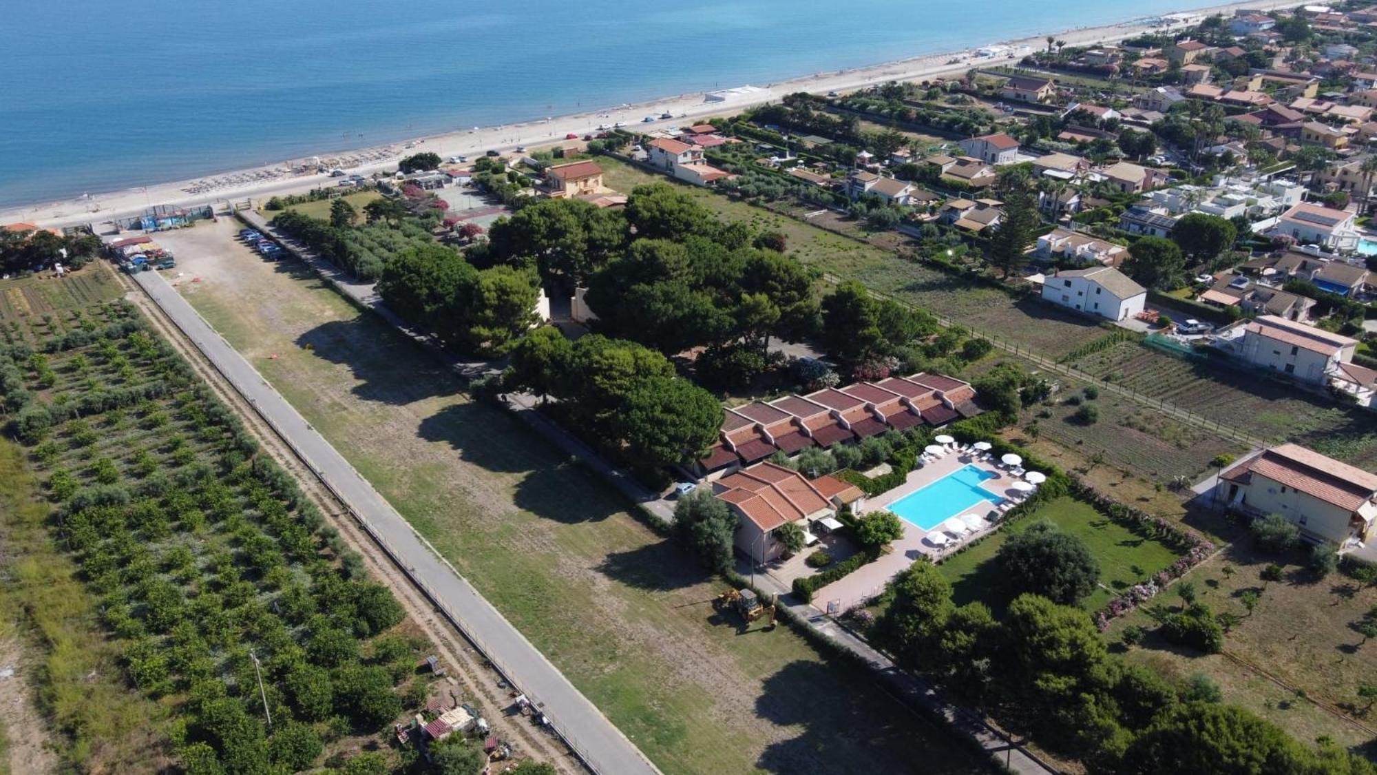 Villa Teti - Sicilia Campofelice Di Roccella Εξωτερικό φωτογραφία